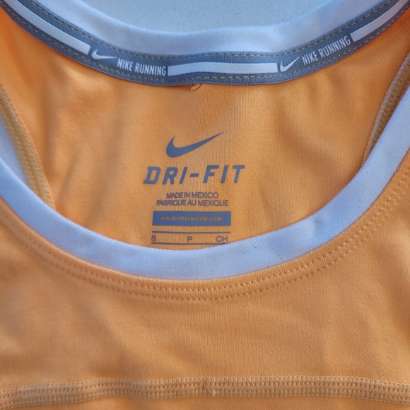 Nike Dri-Fit tank-top - women's size Small - Picture 2 of 15